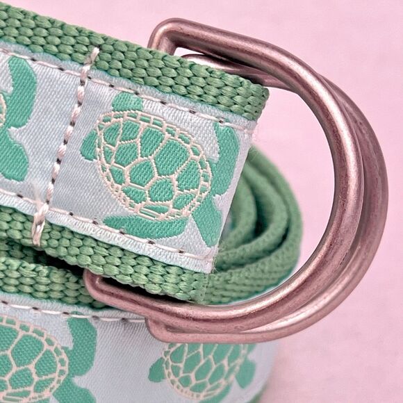 LL Bean Women’s D-Ring Belt Sea Turtle Print Size XS-S Mint Green Casual - Picture 10 of 12